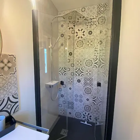 Holiday home Maison Lumineuse Pres De La - Jardin Prive, 3 Chambres, Equipements Bebe Inclus - Fr-1-542-57